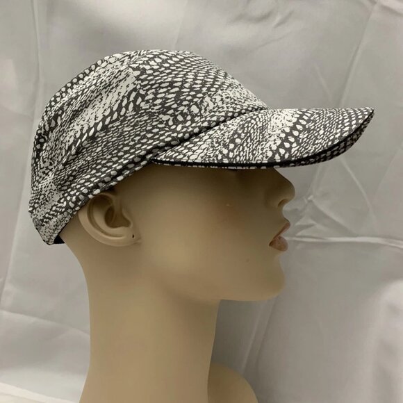 NEW Lululemon Baller Hat Run Swerve Vapor Metal Grey OS - Picture 4 of 5
